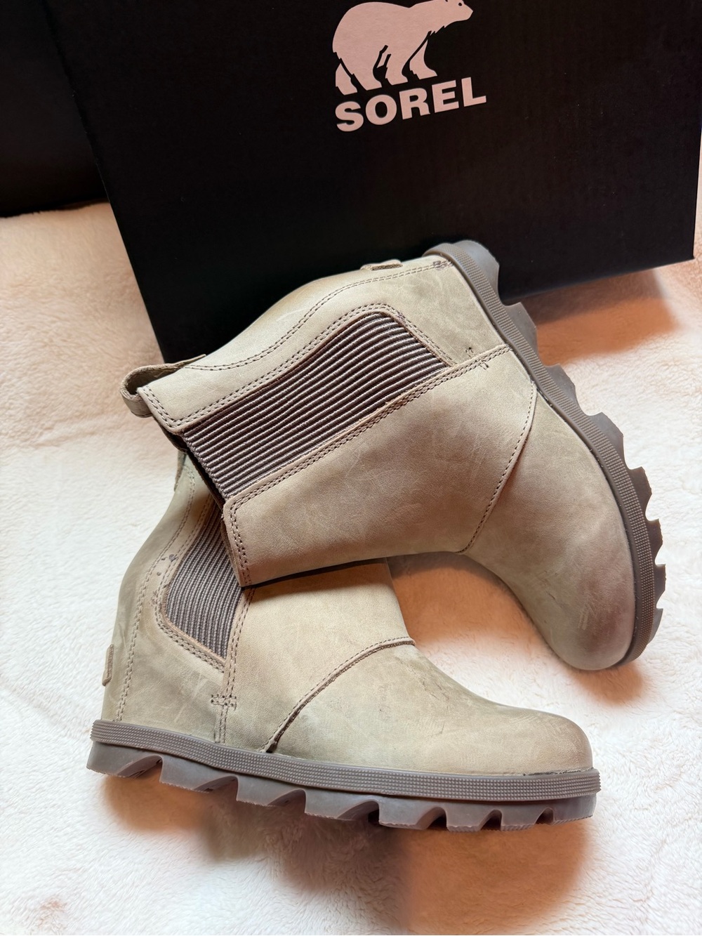 ✨NEW✨Sorel Joan of Arctic II waterproof Wedge Bootie - Picture 2 of 11